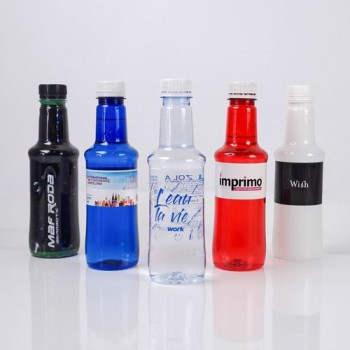 Bottiglia d'acqua personalizzata Alzola 33cl. Colore trasparente. Tappo  nero. Etichetta di carta